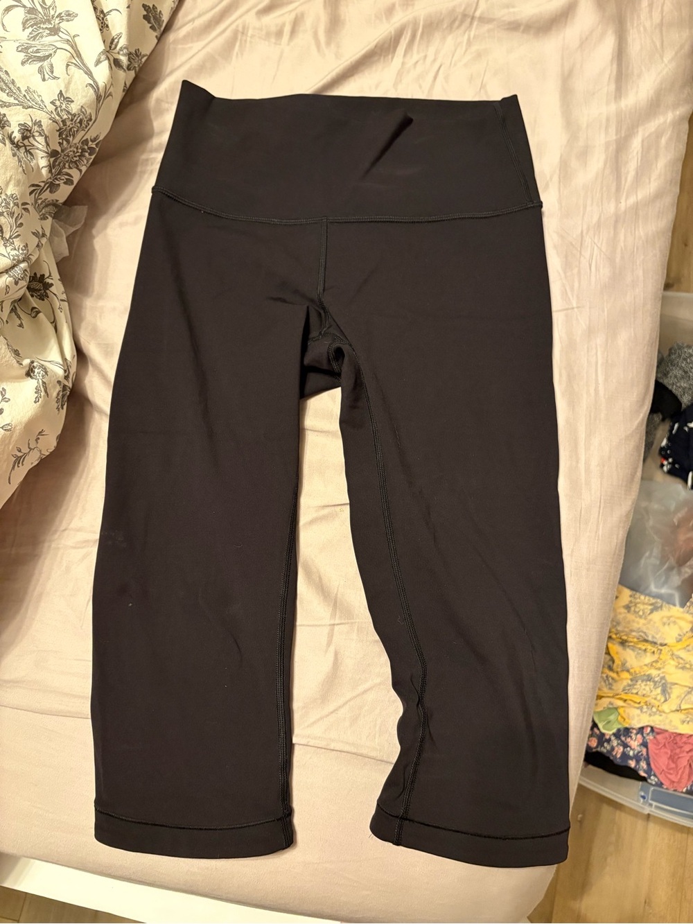 lululemon crop Leggings Black Size